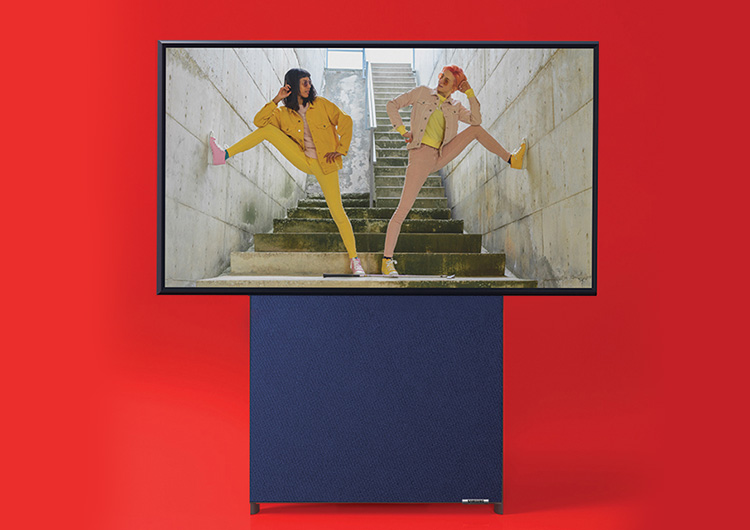 SAMSUNG QLED TV - The Sero